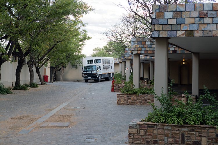 NAM KHO Windhoek 2016NOV29 HotelSafari 005